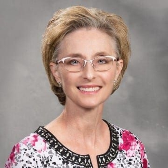 lynnelaws64